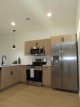 2004 S Razorback Rd in Fayetteville, AR - Building Photo - Building Photo