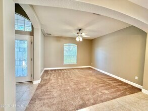 932 Gallier Pl in Jacksonville, FL - Building Photo - Building Photo