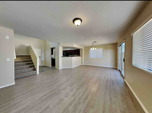 3437 S 97th Ln in Tolleson, AZ - Foto de edificio - Building Photo