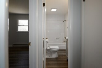 327 Strouse Ave in State College, PA - Building Photo - Building Photo