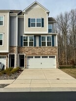 813 Canary Island Ct in Newark, DE - Building Photo