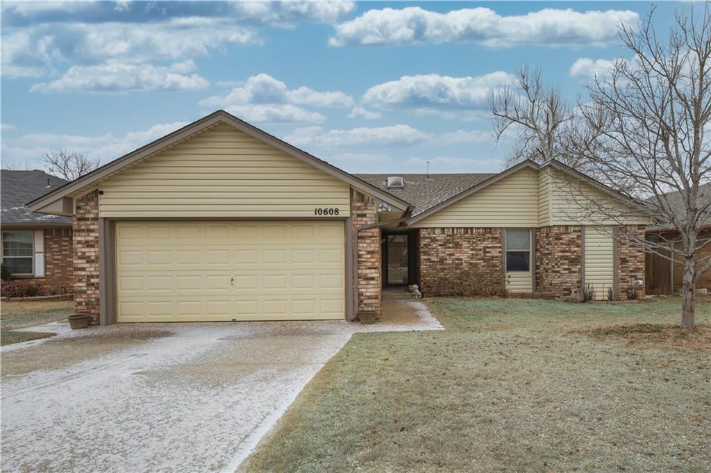 10608 S Blackwelder Ave in Oklahoma City, OK - Building Photo