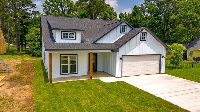 property at 611 Bridgeview Dr