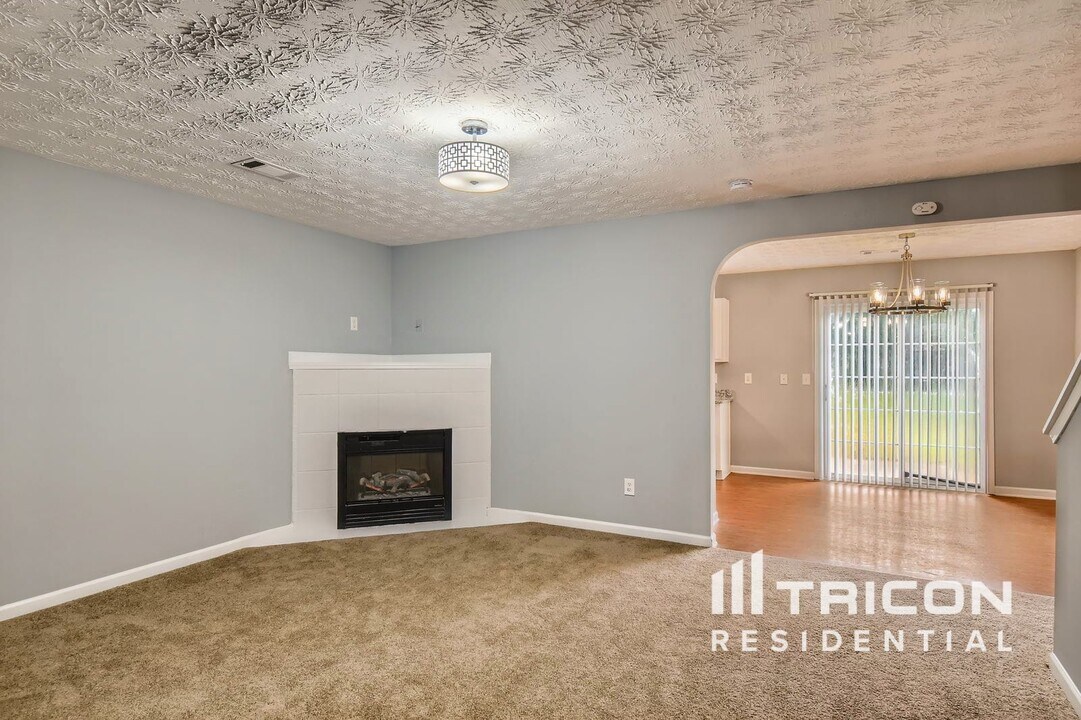 1740 Formosa Ln in Mcdonough, GA - Building Photo