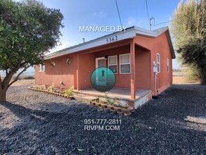 5362 Carol Way in Riverside, CA - Building Photo - Building Photo
