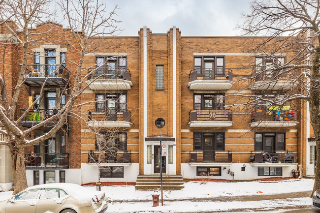 1960 Saint-Joseph Boul E in Montréal, QC - Building Photo - Primary Photo