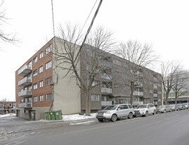 4055 Bourret in Montréal, QC - Building Photo
