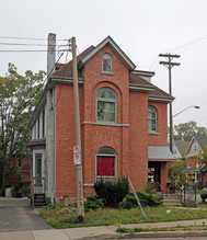 119 Wentworth St S in Hamilton, ON - Building Photo - Building Photo