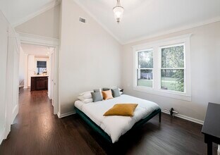 407 E 27th St in Houston, TX - Building Photo - Building Photo