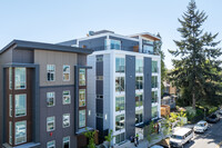 Jean Darsie Place in Seattle, WA - Foto de edificio - Building Photo