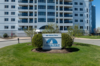 Marina Point in Quincy, MA - Building Photo - Building Photo