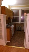 829 W Cornelia Ave, Unit 2E in Chicago, IL - Foto de edificio - Building Photo