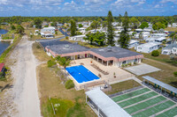 Tall Pines - 55+ Community in Fort Pierce, FL - Foto de edificio - Building Photo