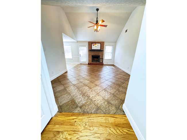 26 Angel Trace in Sharpsburg, GA - Building Photo - Building Photo