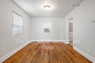 54 Beverly Rd in Charleston, SC - Foto de edificio - Building Photo