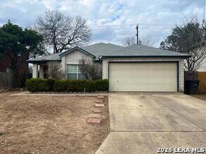 7831 Crystal Point in San Antonio, TX - Building Photo - Building Photo
