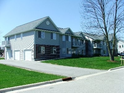 Cleveland Apartments West in Cleveland, WI - Building Photo