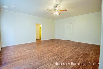 1866 W 11th St, Unit 5 in Los Angeles, CA - Building Photo - Building Photo