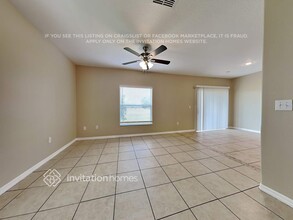 1041 Seminole Sky Dr in Ruskin, FL - Building Photo - Building Photo