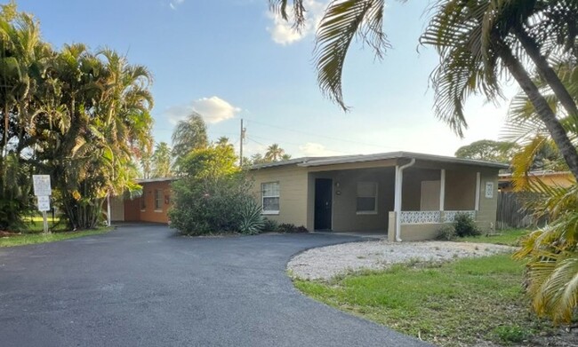 property at 2280 Raeford Rd