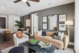 The Park at Katy Trail in Dallas, TX - Foto de edificio - Building Photo