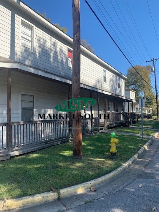 1200 E Bolton St in Savannah, GA - Foto de edificio