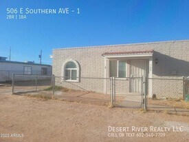 506 E Southern Ave in Apache Junction, AZ - Building Photo