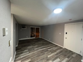 13430 Euclid Ave in East Cleveland, OH - Foto de edificio - Building Photo