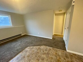 513 Northgate Apt C in Pendleton, OR - Foto de edificio - Building Photo