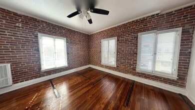 The Hannah on 9th- Where Historic Charm Meets Modern Edge in Koreatown! in Los Angeles, CA - Foto de edificio - Interior Photo