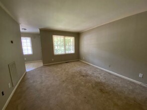 1816 Malone Rd in Burlington, NC - Building Photo - Building Photo