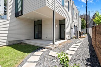 2411 Euclid Ave in Austin, TX - Building Photo - Building Photo