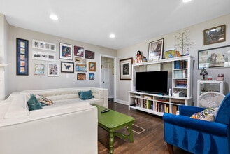 1311 Bernard St NW in Atlanta, GA - Building Photo - Building Photo
