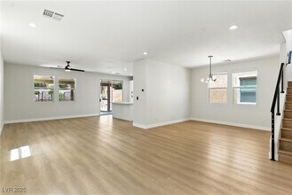 917 Lord Crewe St in Las Vegas, NV - Building Photo - Building Photo