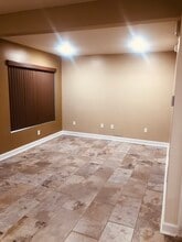 203 E Dunklin St, Unit LL in Jefferson City, MO - Building Photo - Building Photo