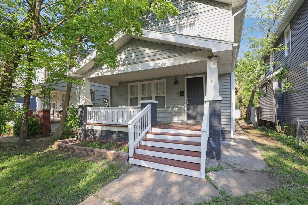 1226 S 22nd St in Columbus, OH - Building Photo