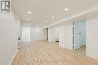 41 Main St in Toronto, ON - Building Photo - Building Photo