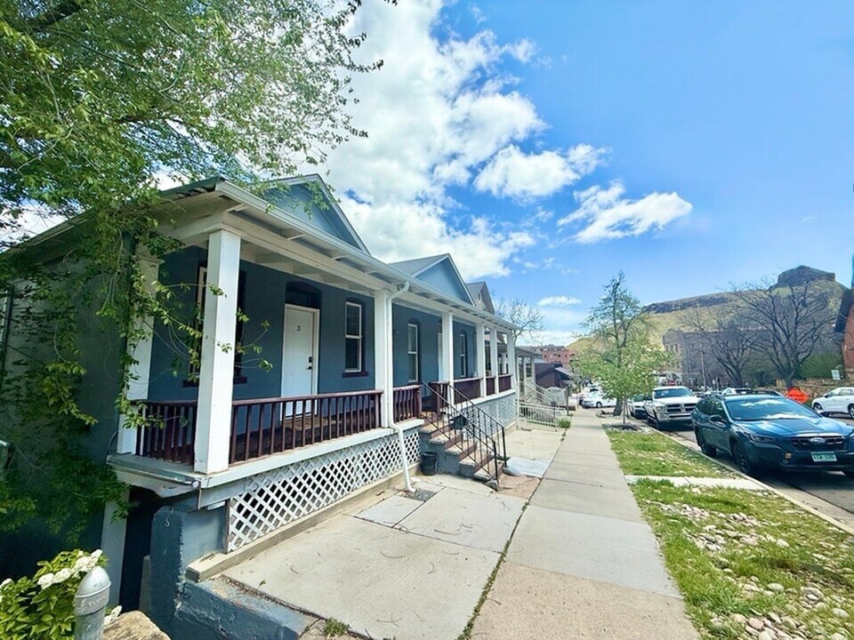 Flats on 13th in Golden, CO - Building Photo