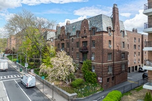 The Broadlawn in White Plains, NY - Building Photo