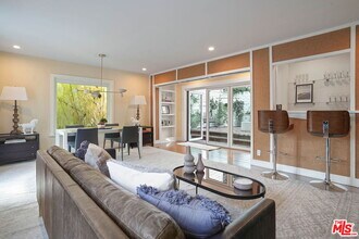 1531 Marmont Ave in Los Angeles, CA - Building Photo - Building Photo