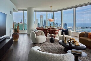 1000 S Michigan Ave, Unit SI FL60-ID1250692P in Chicago, IL - Building Photo