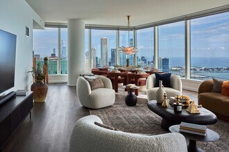 1000 S Michigan Ave in Chicago, IL - Building Photo - Building Photo