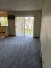 2740 Park Ave, Unit O in Santa Clara, CA - Foto de edificio - Building Photo