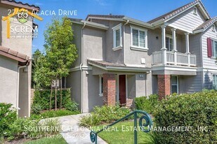 27471 Acacia Dr in Santa Clarita, CA - Building Photo