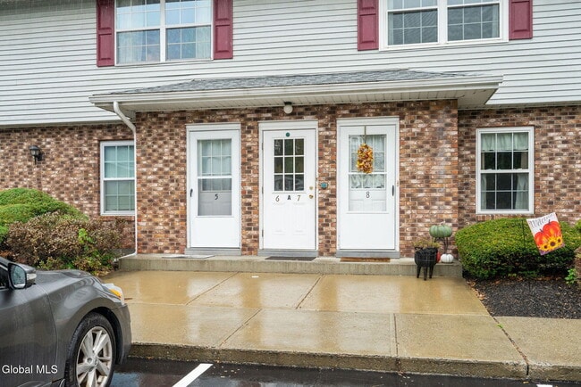 25A Pine Ln in Albany, NY - Building Photo - Building Photo