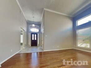 6855 Tournament Dr in Houston, TX - Building Photo - Building Photo