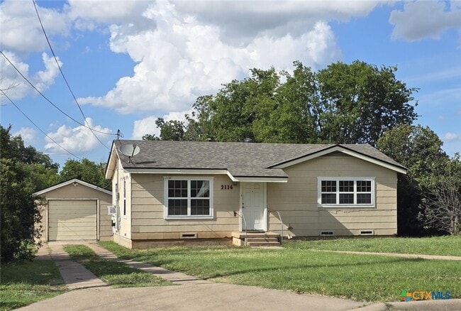 property at 2116 W Avenue D