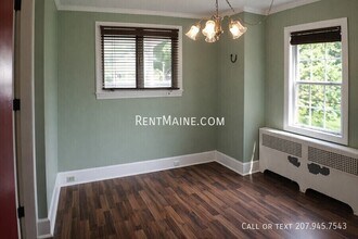 97 Broadway in Bangor, ME - Foto de edificio - Building Photo