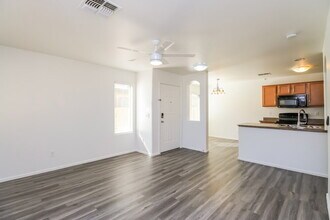 1459 E Shari St in San Tan Valley, AZ - Building Photo - Building Photo