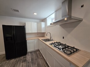 1367 Reservoir Ave in Bridgeport, CT - Building Photo - Building Photo